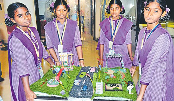 Child scientists in government schools