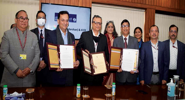 PrasarBharati signs MoU with ICCR