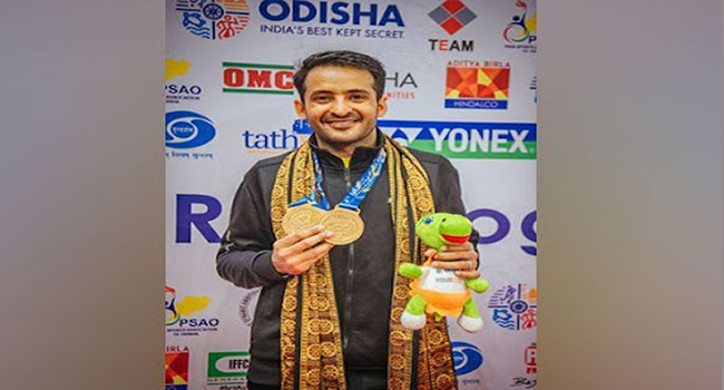 Nitesh Kumar wins double gold