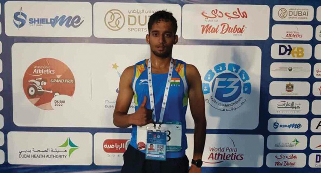 Sprinter Pranav Prashant Desai wins gold