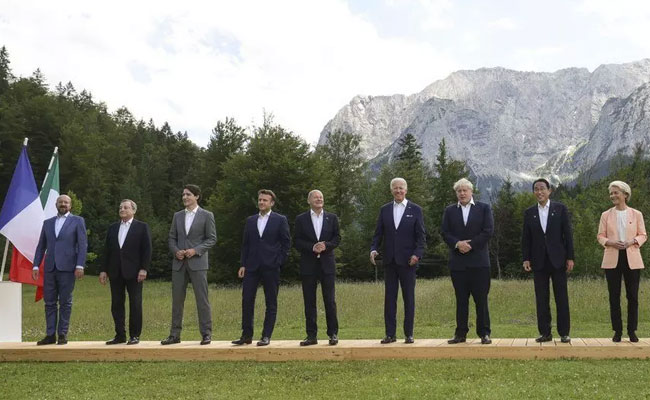 G7 leaders pledge 600 billion for developing countries