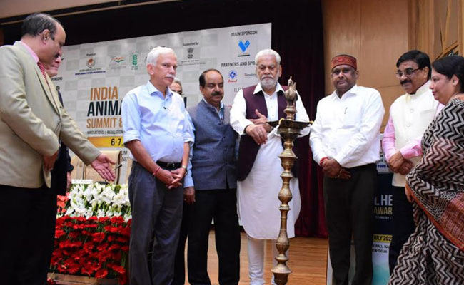 Parshottam Rupala inaugurates India’s first ever Animal Health Summit