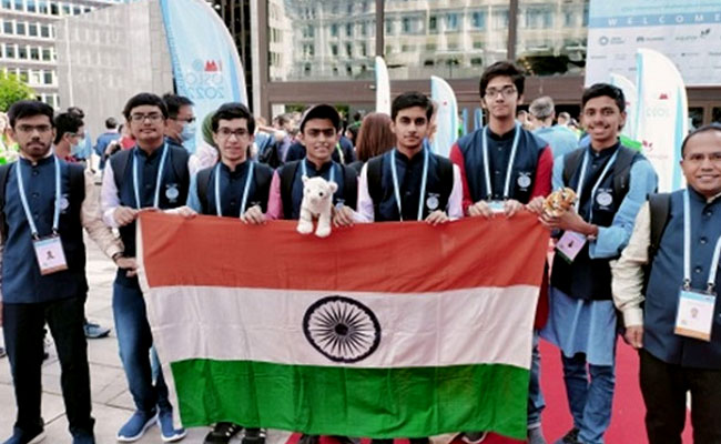 Indian students bags three Gold, sixteen Silver, and five Bronze Medals in International Olympiads