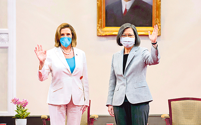 Pelosi arrives in Taiwan vowing U.S. commitment