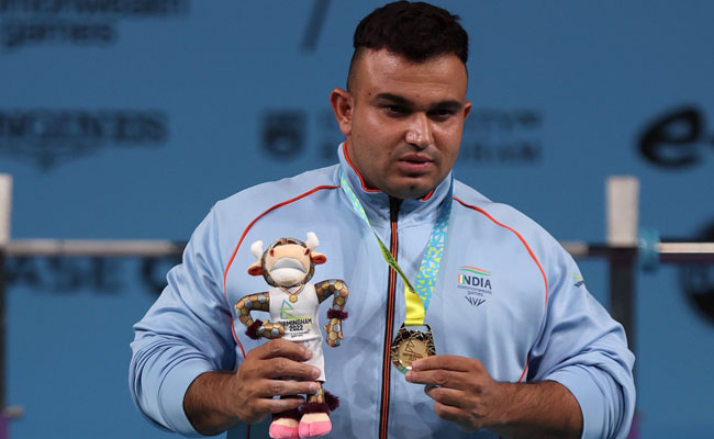 Sudhir won the gold medal in men’s heavyweight para powerlifting