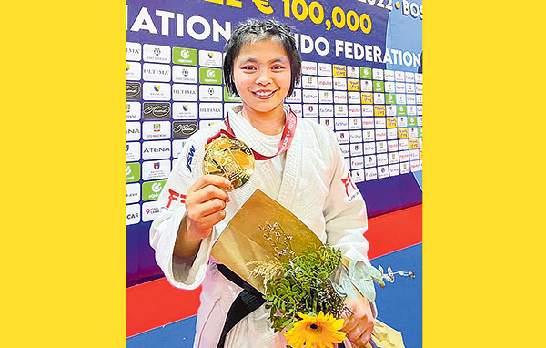 India's Linthoi Chanambam wins gold medal at world cadet