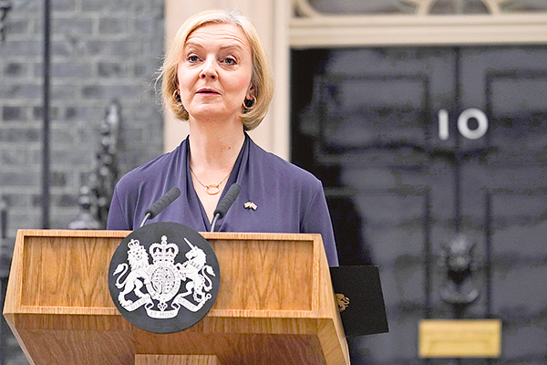 Liz Truss resigns as UK prime minister 