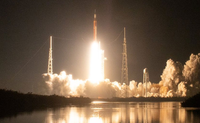 US space agency NASA launches Artemis-1 rocket on a mission to the moon