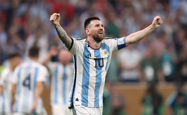Lionel Messi Breaks Record