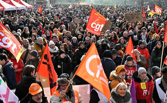 Nationwide strike under way in France against President's plans to raise retirement age from 62 to 64