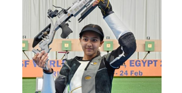 Indian teen Tilottama Sen win bronze medal