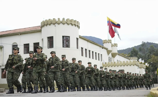 Colombia opens military service to women for first time in 25 years