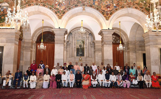 President Murmu confers Padma Awards