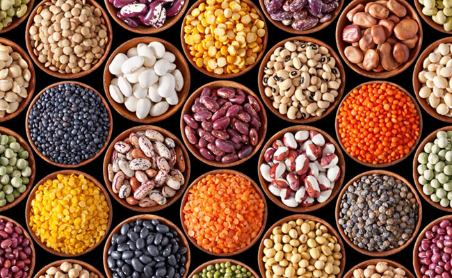 Govt constitutes Committee to monitor stock of Tur pulses held by importers, millers, and traders