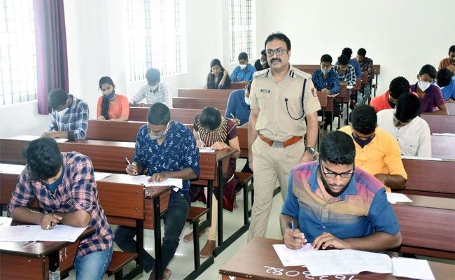 SI Exams Hall Ticket released