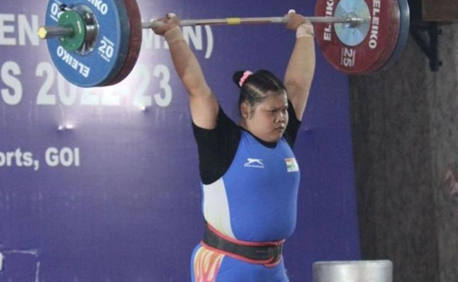 India's Martina Devi wins 2 Silver medals in Commonwealth Weightlifting Championship; Shubham Bisla & Sainyam wins Gold in ISSF Junior Shooting Championships