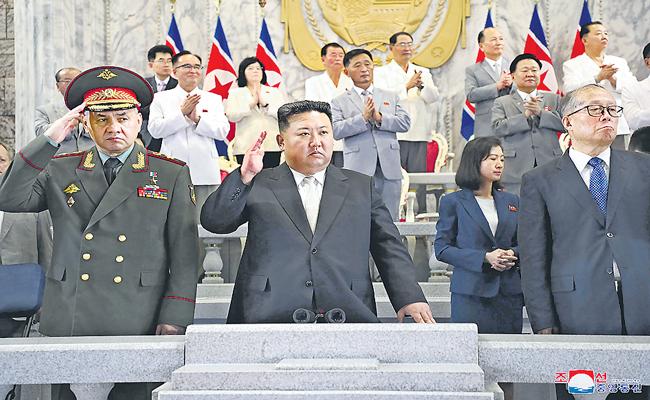 North-Korea-Military-Parade