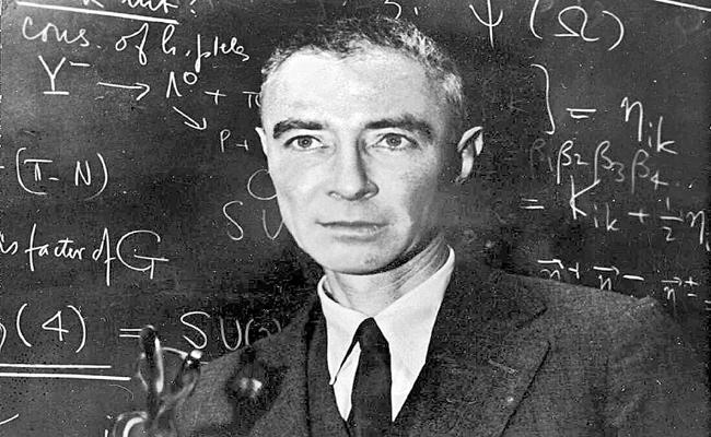 Atomic-bomb-Inventor-Oppenheimer