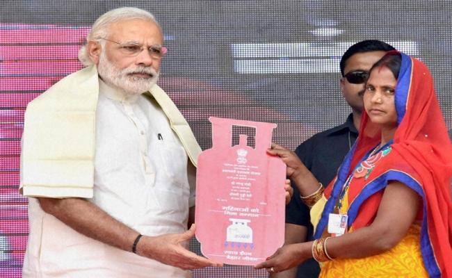 Ujjwala Scheme, 75 Lakh New LPG Connections for Households,