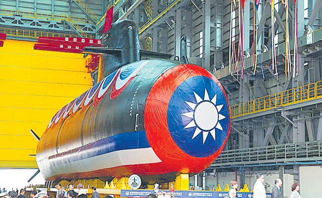 Taiwan's national submarine achievement,Taiwan submarine testing, Historic moment for Taiwan, Submarine test success