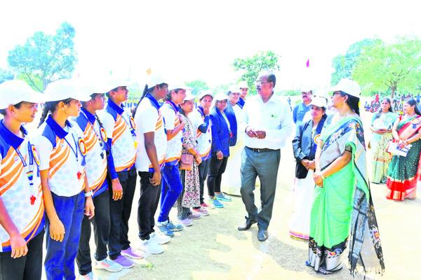 Gurukula Vidyalaya Hosts Zonal Sports Meet for Girls, Bansuwada Rural Zonal Sports Meet at Gurukula Vidyalaya, Gurukul zonal sports start,Girls from Borlam Camp Competing at Zonal Sports Meet
