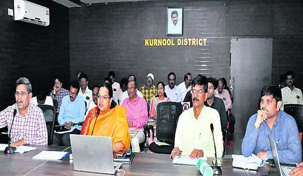 collector angry with the education officers