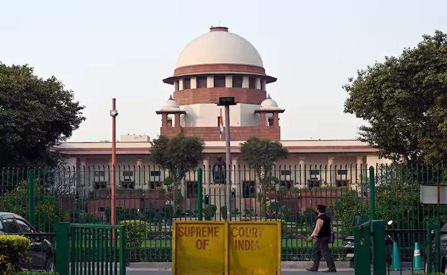 Scale of justice with 'Section Activation Post-Census' noted, Gavel on a table with 'Challenges in Striking Down Bill Section, Supreme Court On Plea Over Women's Reservation Bill, Legal document with 'Women's Reservation Bill' highlighted, 