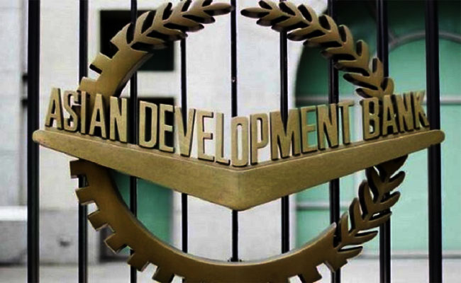 GoI and ADB sign $400 million loan to support urban services.