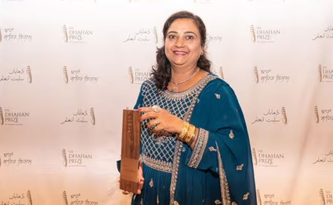 Deepti Babuta Makes History as First Woman to Win Dhahan Prize for Punjabi Literature