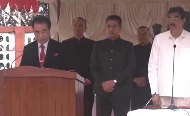 Lalduhoma Sworn as Chief Minister of Mizoram   Governor Kambhampati Haribabu takes oath as Chief Minister of Mizoram