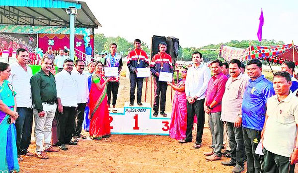 Joint District Tribal Schools Sports kick-off in Kinnerasani Sports competitions of ashram schools have started   Tribal students competing at Girijan Ashram Sports School 