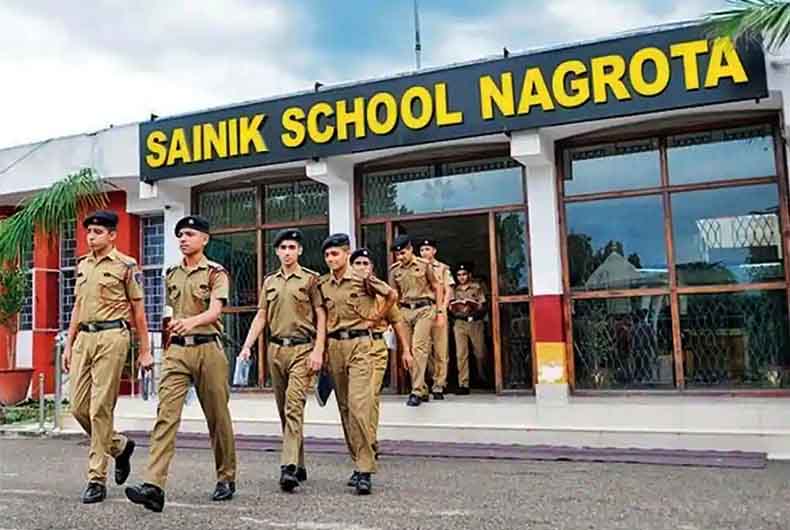 sainik schools admissions in india