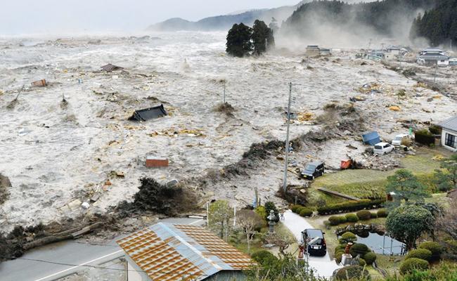 The 10 Most Destructive Tsunamis in History  