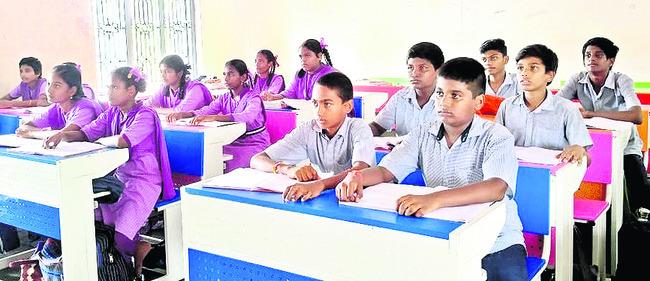  Eligibility Criteria for Educational Assistance   Scholarships for Backward Classes girl students   Korukkupet Collector Announces Educational Grant