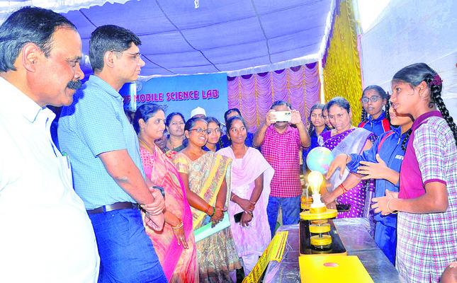 Inauguration of Science Lab by Collector