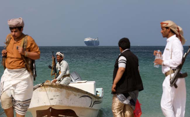 Who are the Houthis and why are they attacking ships in the Red Sea?