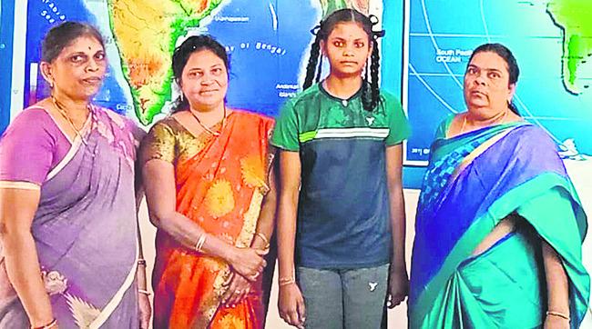 School sports champion honored by management   Zilla Parishad Girls High School sports competition  Zilla Parishad Girls High School student selects for National Level High Jump