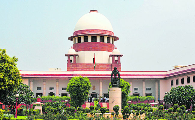 Supreme Court recently stayed the proceedings of the Lok Sabha Privilege committee against the Chief Secretary, Director General of Police and three other officials of the State of West Bengal
