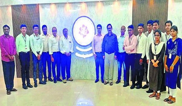 Nine mechanical engineering students from JNTU Gurjada Vizianagaram secure jobs at campus placement with Scient Limited   Jobs for JNTU GV Students  Nine Students from GV Engineering College Selected by Scient Limited