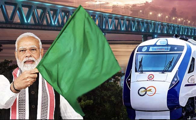 PM Narendra Modi Flags Off 10 New Vande Bharat Trains  Prime Minister Narendra Modi inaugurating Vande Bharat trains