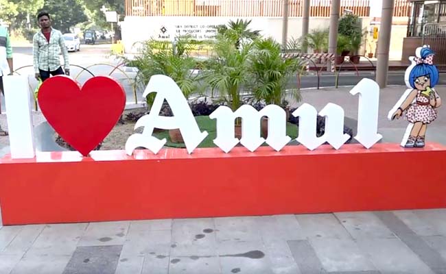 Amul to launch fresh milk in the United States     Amul Fresh Milk    Amul Fresh Milk Available in America  