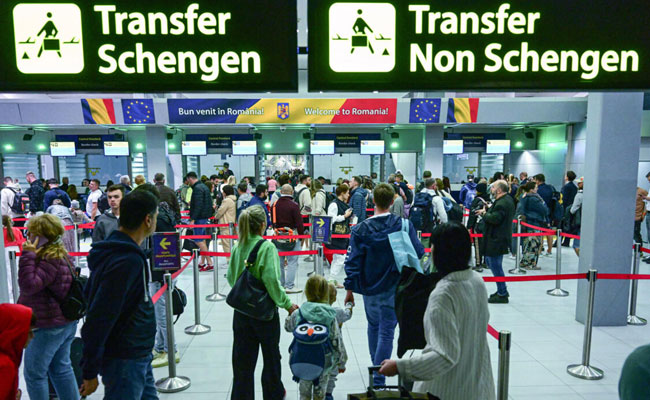 Romania and Bulgaria Partially Join Schengen Travel Zone