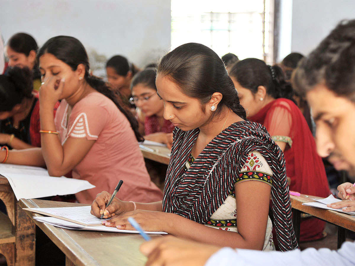 Niti Aayog Report, Teacher jobs in India, Vacant Teacher Posts in Rural India, Urban vs. Rural Teacher Vacancies, 