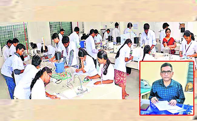 Government and Private Polytechnic Colleges Offering Pharmacy Diploma  Employment Opportunities for Pharmacy Graduates  Pharmacy Technician Diploma Program  D.Pharmacy Registration started in Andhra Pradesh  Career Training in Pharmacy  