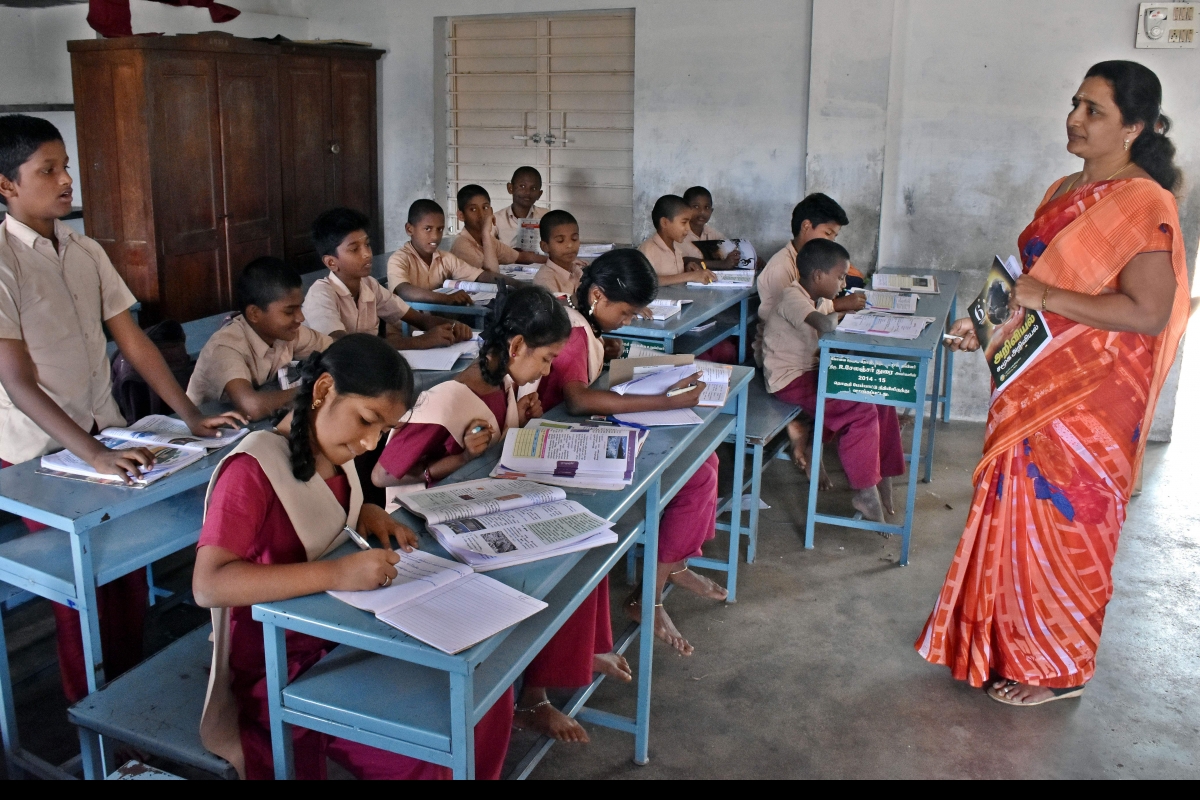  గురుకులాల్లో టీచర్‌ పోస్టుల భర్తీకి 15న వాక్‌ఇన్‌   Andhra Pradesh Social Welfare Ambedkar Gurukuls coordinating officer Angadi Muralikrishna announces steps to fill teacher vacancies through demos