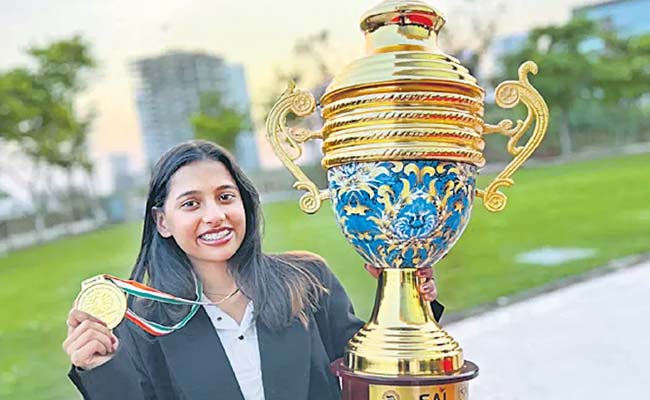 Divya Deshmukh Wins World Junior Girls Chess Championship  Divya Deshmukh, winner of World Junior Chess Championship