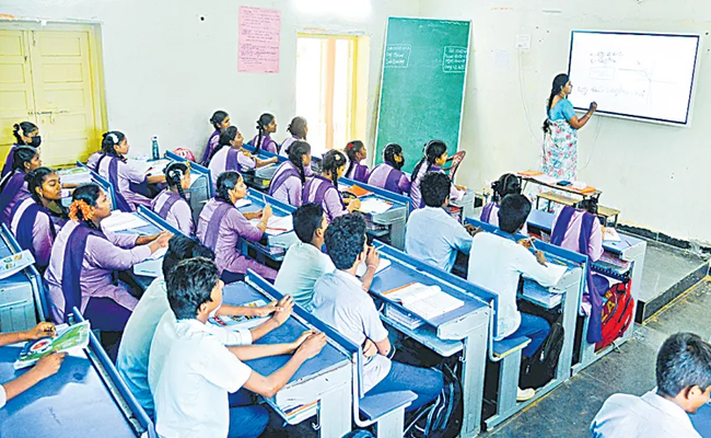 English Medium Education for poor students in Andhra Pradesh Government school in Andhra Pradesh with English education program  