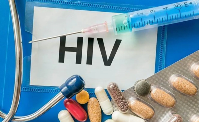 Medical researcher administering HIV prevention injection  Successful HIV prevention drug trial in Uganda  Injection to protect against HIV infection  Test for HIV Medicine is successful  Clinical trial of lencapavir in South Africa  