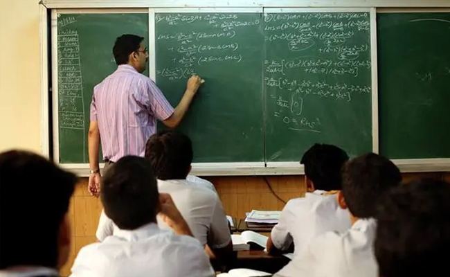 Empty teachers posts to be filled with DSC exams