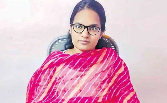 Telangana young women successfully achieves four government jobs with competitive exams